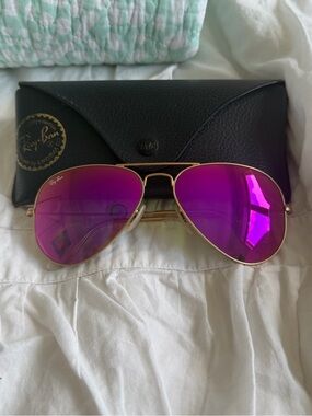 Ray-Ban Women's Gold Aviator Sunglasses with Pink Lenses